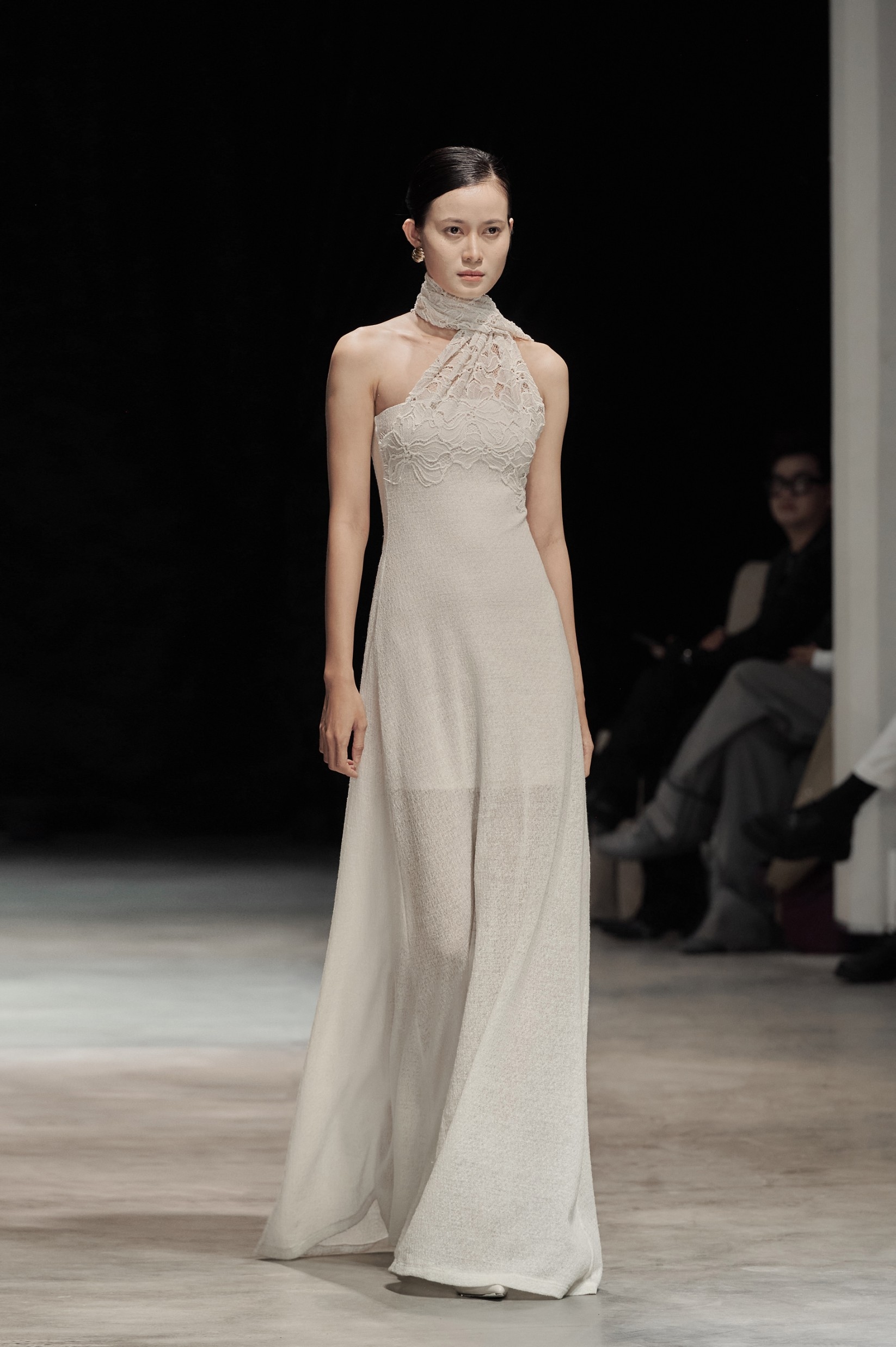 FASHION SHOW I WHITE ANT WINTER HOLIDAY’25 COLLECTION gallery 5