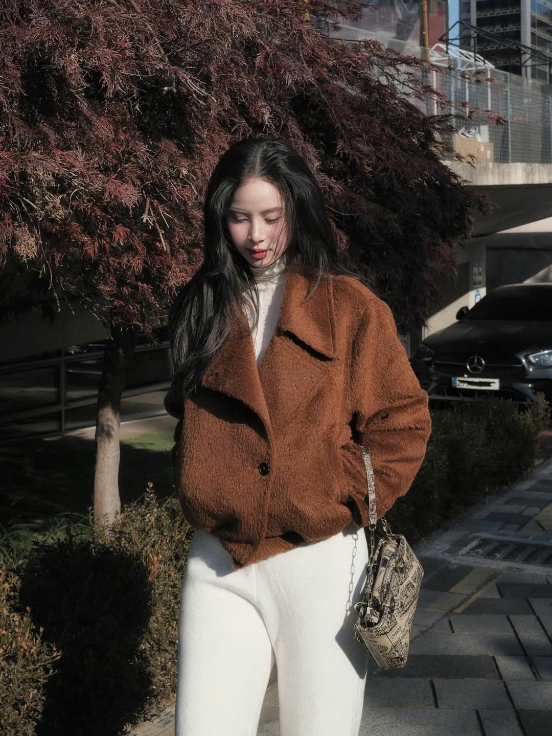 WEAR WHITE ANT gallery 23